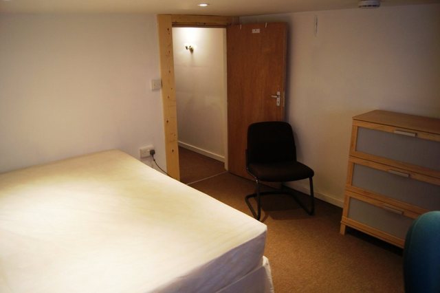  Image of 5 Bedroom House Share to rent at Worcester  Worcester, WR1 1PA