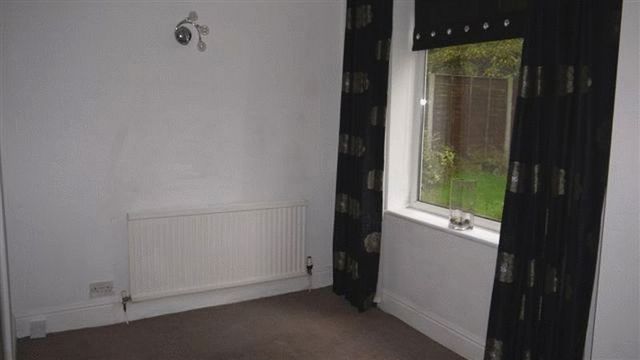  Image of 3 Bedroom Semi-Detached for sale at County Road  Ormskirk, L39 3LY