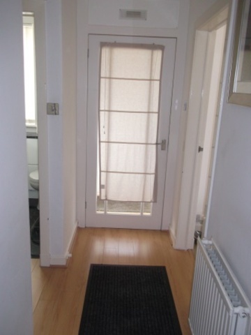  Image of 2 Bedroom Flat to rent at Kilbirnie North Ayrshire North Ayrshire, KA25 6LJ
