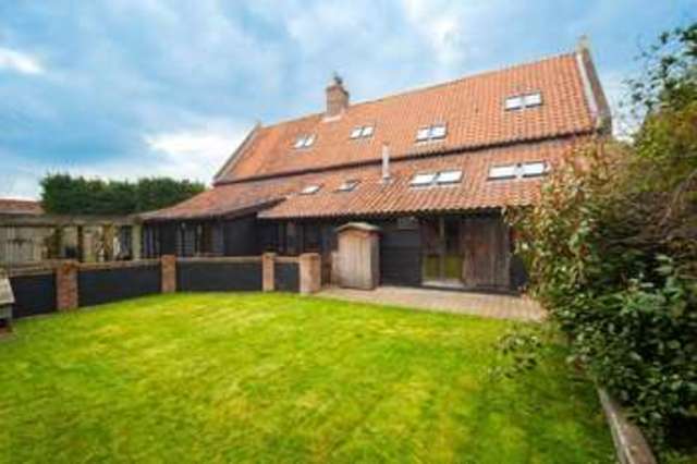  Image of 4 Bedroom Detached for sale at Cranworth Thetford Norfolk, IP25 7SH