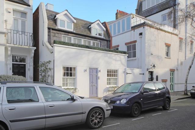  Image of 1 Bedroom Detached to rent at Doria Road  London, SW6 4UG
