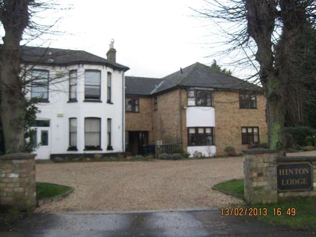  Image of 2 Bedroom Apartment to rent at St Neots Road Eaton Ford St Neots, PE19 7BA