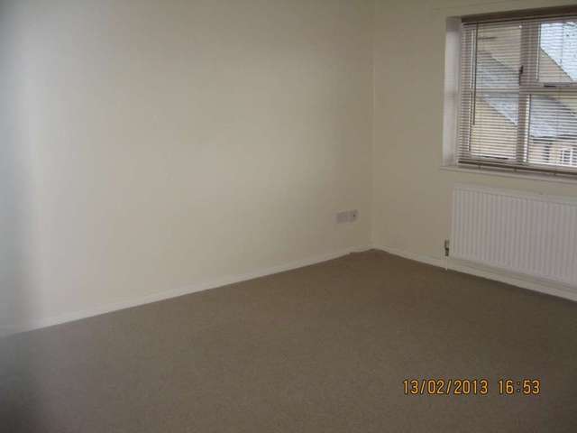  Image of 2 Bedroom Apartment to rent at St Neots Road Eaton Ford St Neots, PE19 7BA
