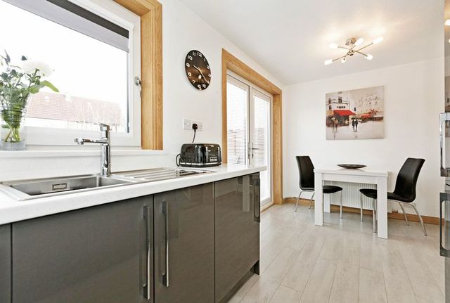  Image of 2 Bedroom Semi-Detached for sale at Ellaleen Grove Crossford Dunfermline, KY12 8QQ