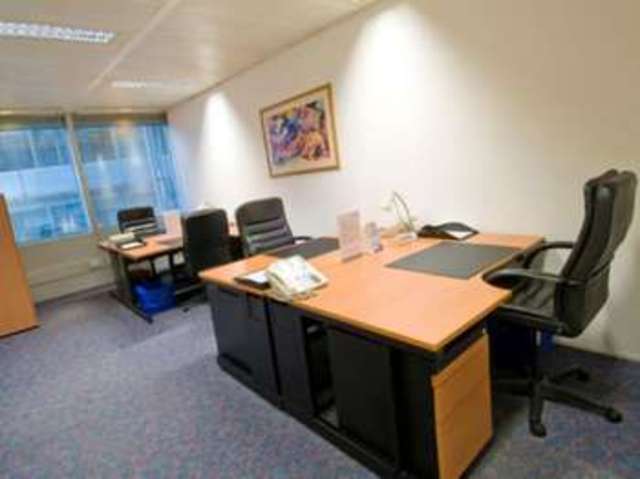  Image of Detached to rent at Euston NW1 London, NW1 3BT