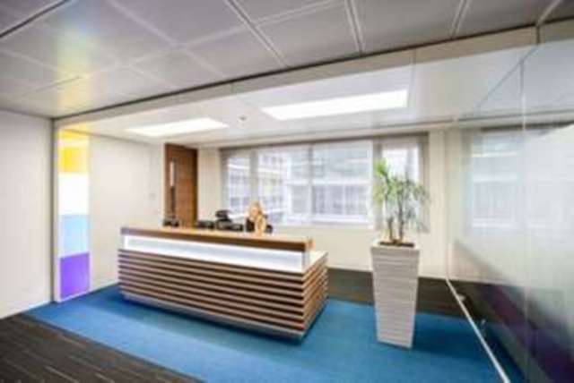  Image of Detached to rent at Moorgate EC2A London, EC2A 1RS
