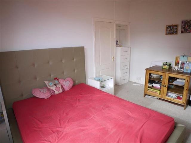  Image of 2 Bedroom End of Terrace for sale at Bramley  Kirkstall, LS13 3NR