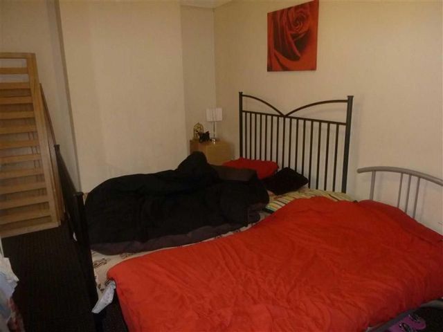  Image of 2 Bedroom Property for sale at High Barn Close Rochdale Rochdale, OL11 3PN