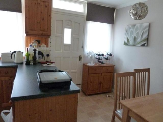  Image of 3 Bedroom End of Terrace for sale at Abbey Wood London Lesnes Abbey, SE2 9TE