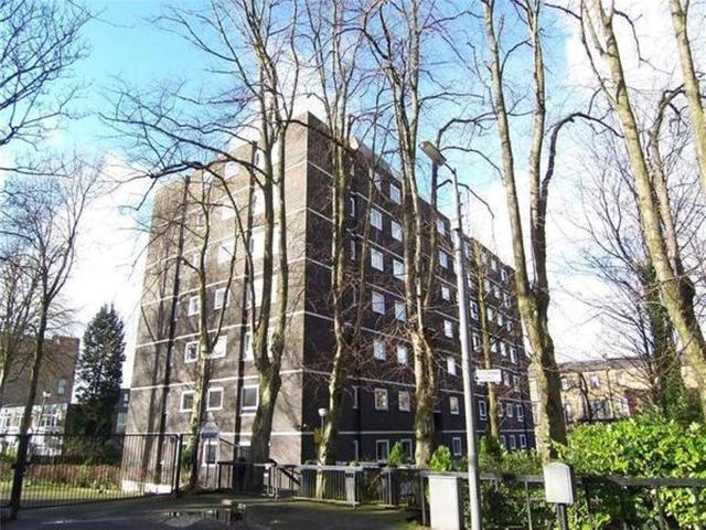  Image of 1 Bedroom Flat to rent at West End Glasgow Glasgow, G12 9NX