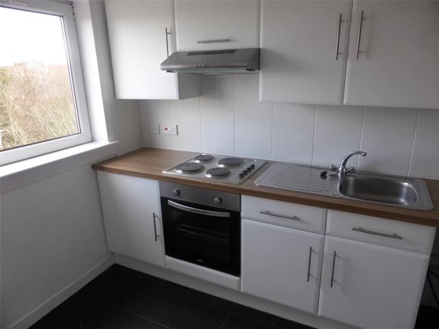  Image of 1 Bedroom Flat to rent at West End Glasgow Glasgow, G12 9NX