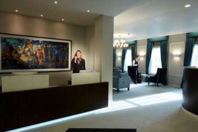  Image of Detached to rent at Bank EC2V London, EC2V 8AU
