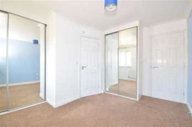  Image of 3 Bedroom Detached for sale at Redhill Surrey Redhill, RH1 6FF