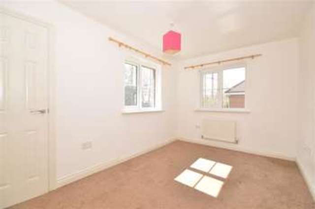  Image of 3 Bedroom Detached for sale at Redhill Surrey Redhill, RH1 6FF