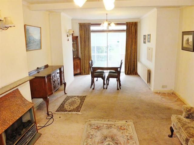  Image of 4 Bedroom End of Terrace for sale at Hackbridge Surrey Beddington, SM6 7BB