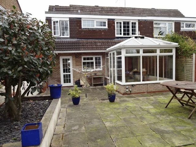  Image of 4 Bedroom Semi-Detached for sale at Lobelia Close  Kidderminster, DY11 5HX