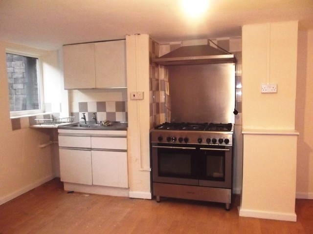  Image of 1 Bedroom Terraced to rent at Longroyd Street Beeston Leeds, LS11 5EP