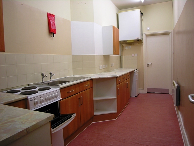 Image of 2 Bedroom Apartment to rent at Southport, PR8 1QG