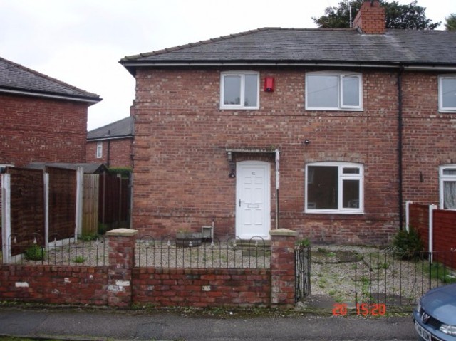  Image of 3 Bedroom Terraced to rent at Manor House Lane  Preston, PR1 6HN