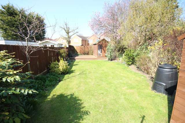  Image of 3 Bedroom Semi-Detached for sale at New Meadow Bedgrove Aylesbury, HP21 7AN