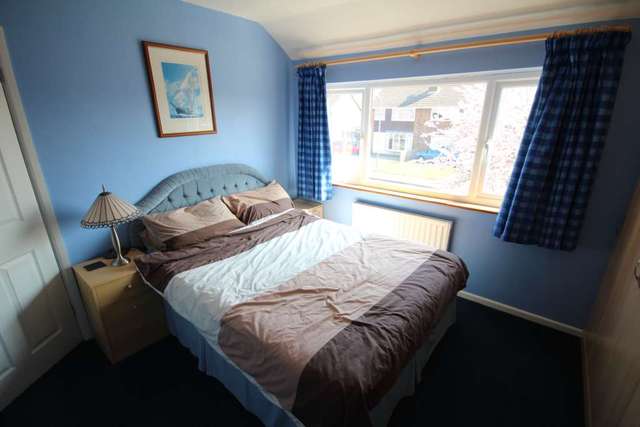  Image of 3 Bedroom Semi-Detached for sale at New Meadow Bedgrove Aylesbury, HP21 7AN
