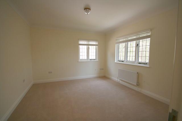  Image of 5 Bedroom Detached to rent at Benenden  Cranbrook, TN17 4EN