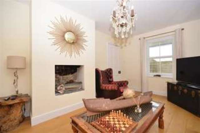  Image of 4 Bedroom End of Terrace for sale at Lydd Romney Marsh Lydd, TN29 9DJ