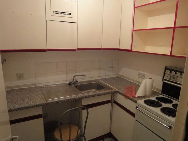  Image of 1 Bedroom Flat for sale at North Ninth Street  Milton Keynes, MK9 3AW