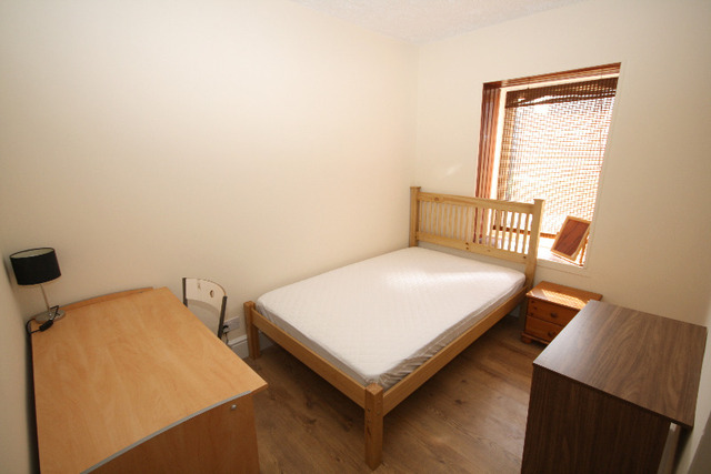  Image of 2 Bedroom Flat to rent at West End Dundee Dundee, DD1 5LT