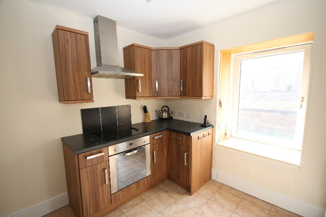  Image of 2 Bedroom Flat to rent at West End Dundee Dundee, DD1 5LT