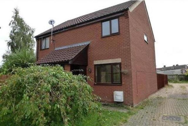  Image of 2 Bedroom Semi-Detached to rent at Pollard Court  DISS, IP22 4PJ