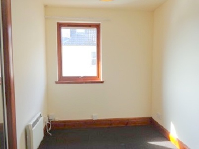  Image of 2 Bedroom Flat to rent at Perth Perthshire Perthshire, PH2 8NG