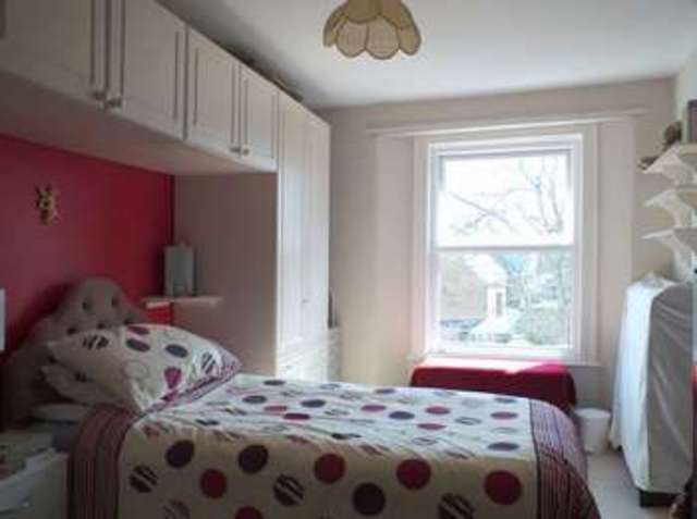  Image of 3 Bedroom Flat for sale at Major Terrace  Seaton, EX12 2RF