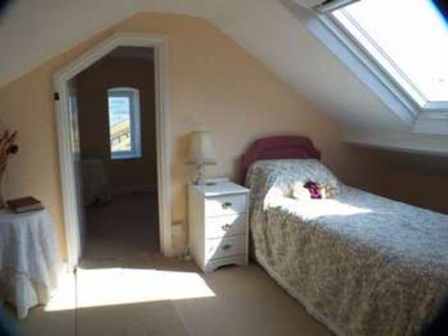  Image of 3 Bedroom Flat for sale at Major Terrace  Seaton, EX12 2RF