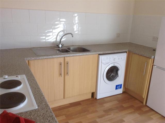  Image of 2 Bedroom Flat to rent at West End Dundee Dundee, DD2 1AW