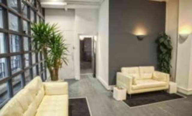  Image of Detached to rent at Barbican EC1M London, EC1M 4AY