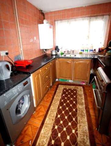  Image of 2 Bedroom Terraced for sale at Lower Edmonton N9 London, N9 0RY