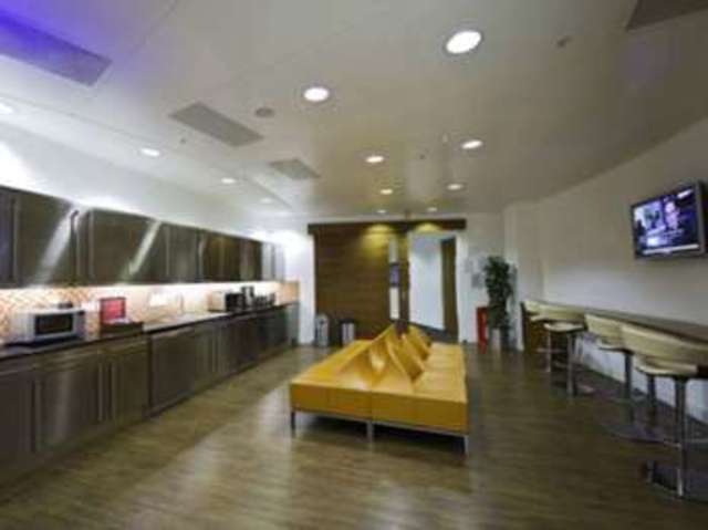  Image of Detached to rent at Aldgate EC3A London, EC3A 8BF