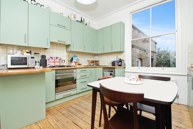 Image of 3 Bedroom Terraced to rent at Stroud Green  Stroud Green, N4 3QE