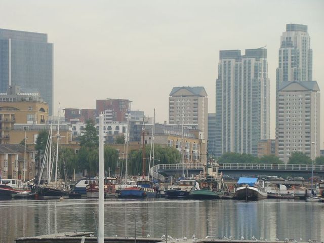  Image of 2 Bedroom Flat to rent at Yeoman Street  London, SE8 5DP