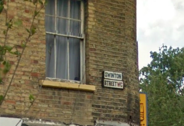  Image of 3 Bedroom Flat to rent at Swinton Street  London, WC1X 9NX