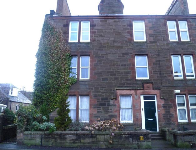  Image of 2 Bedroom Flat to rent at West End Dundee Dundee, DD2 1DZ