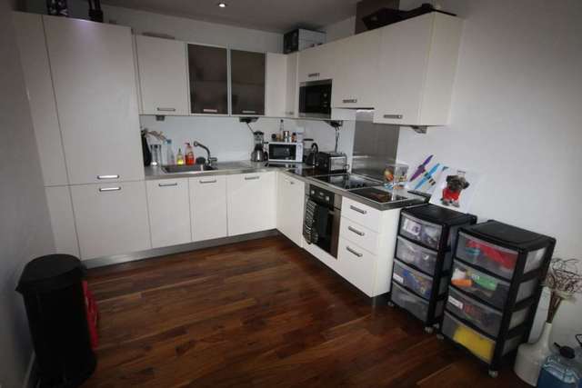  Image of 2 Bedroom Apartment for sale at Clowes Street  Manchester, M3 5NG