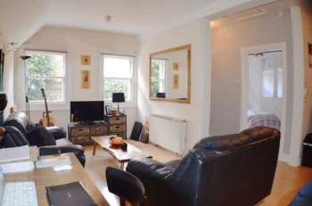  Image of 1 Bedroom Bungalow for sale at 8 Carlisle Road  Eastbourne, BN20 7EJ