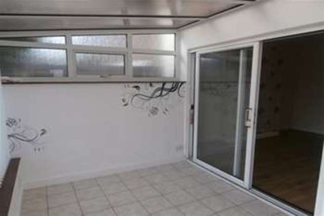  Image of 3 Bedroom Semi-Detached to rent at Loughborough, LE11 3NX