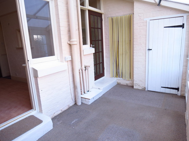 Image of 3 Bedroom Terraced for sale at White Hart Lane Portchester Fareham, PO16 9AN