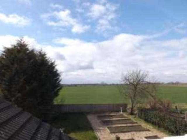  Image of 4 Bedroom Bungalow for sale at Wymondham Norfolk Wymondham, NR18 9BG