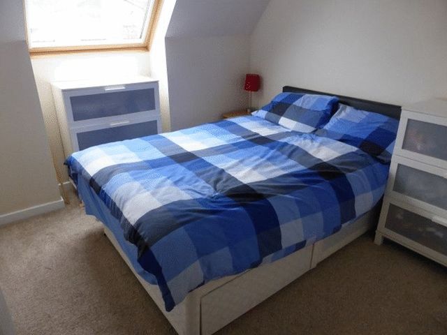  Image of 4 Bedroom Semi-Detached for sale at Torphichen Avenue Mid Calder Livingston, EH53 0LA