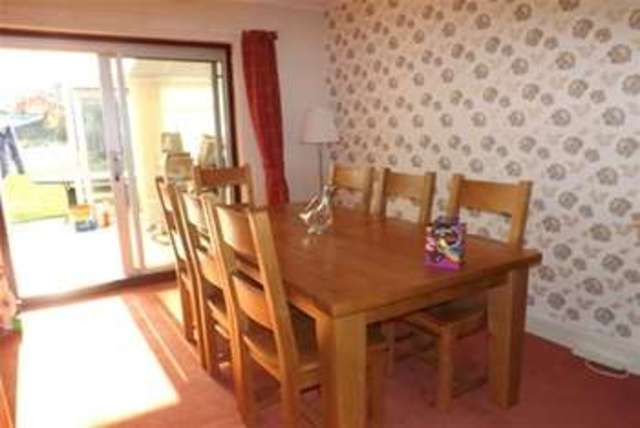  Image of 3 Bedroom Detached to rent at Hinckley, LE10 1SJ