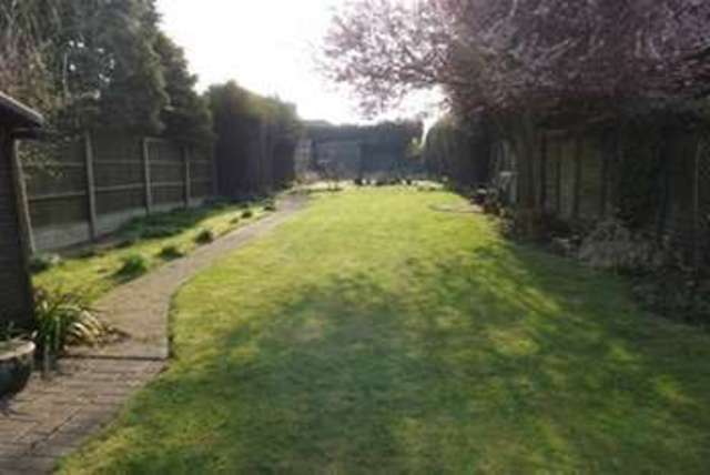  Image of 3 Bedroom Detached to rent at Hinckley, LE10 1SJ